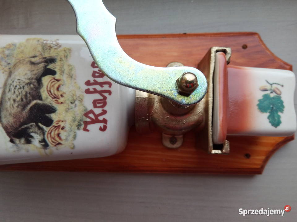 Młynek do kawy z dzikiem wiszący Świnoujście