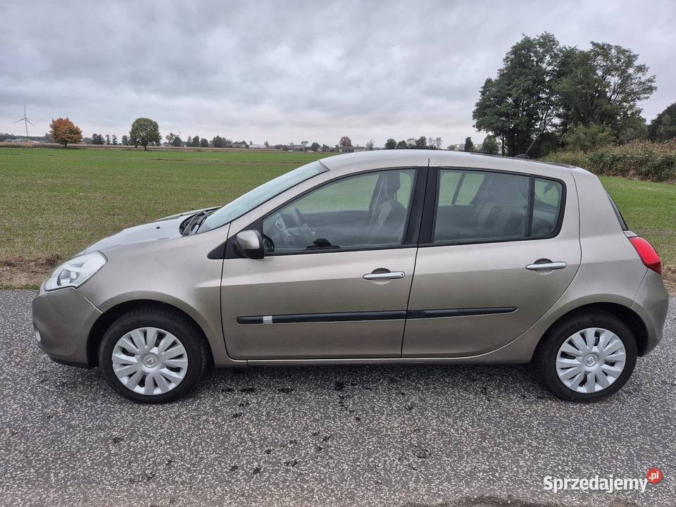 Renault Clio III salon bezwypadkowy 87 ESP