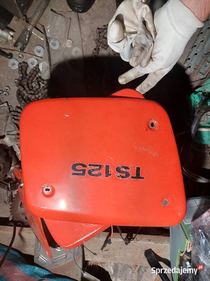 Pokrywa boczek osłona akumulatora mz ts 125 150 sprzedam