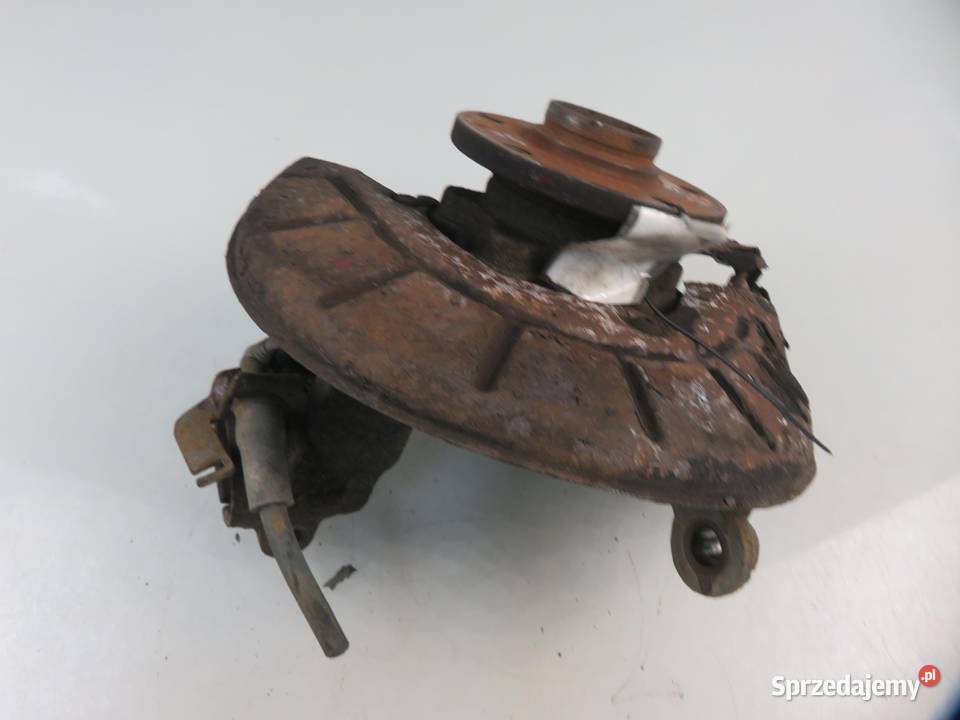 ZWROTNICA PIASTA PRZEDNIA PRAWA VW GOLF V 19 TDI Piasty i łożyska kół sprzedam