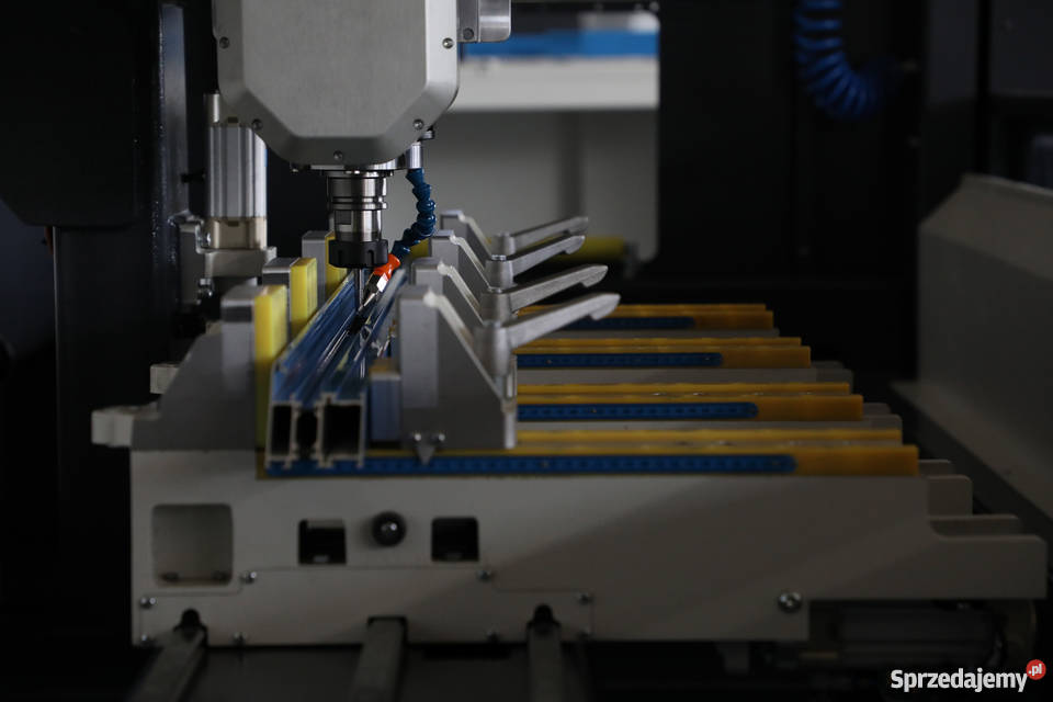 CENTRUM OBRÓBCZE CNC 4osie GARNET XS4 do ALU PCV Obodowo