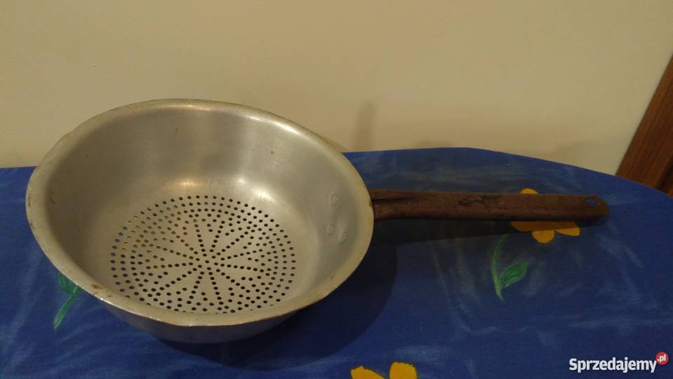 Durszlak aluminiowy PRL łódzkie Rawa Mazowiecka sprzedam