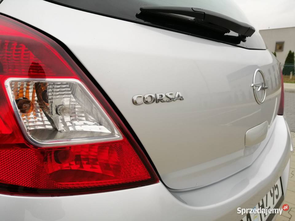 Opel Corsa D 12 Benzyna 80 Alu Klima 5 drzwi z poduszka powietrzna Koziegłowy