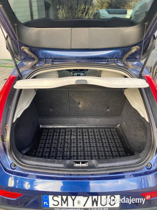 Volvo V40 D4 20 190 2014 Ocean Race 2000cm3 Myszków
