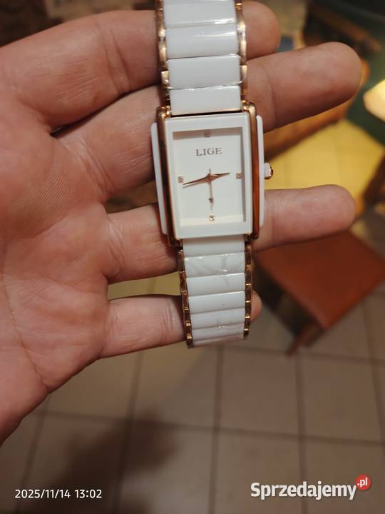 Zegarki kwarcowe Wesoła