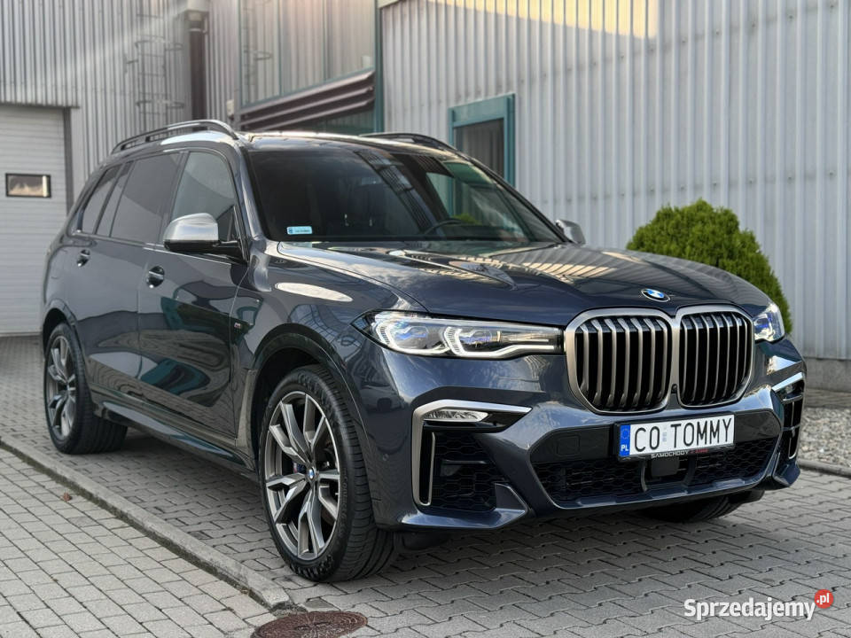 BMW X7 M50d Polska Sky Lounge Masaże Executive aluminiowe felgi Węgrzce
