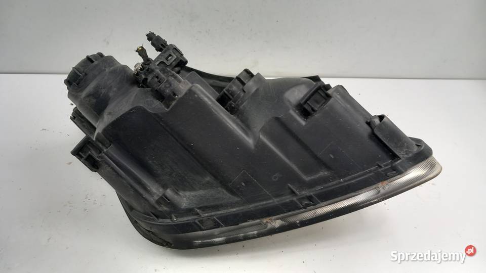 KIA CARENS III LAMPA PRZÓD LEWA SOCZEWKA Lampy przednie Zbierkowo