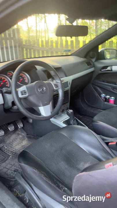 OPEL ASTRA GTC 20t Radgoszcz sprzedam