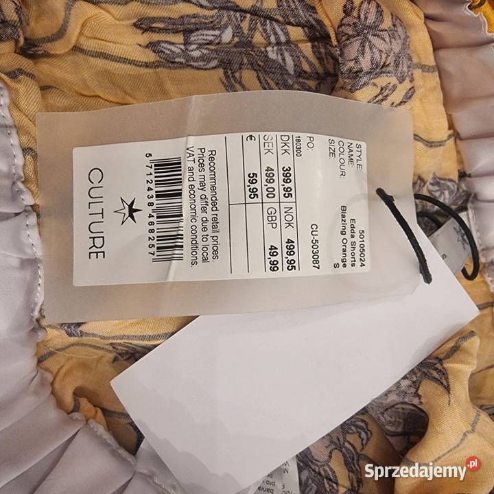Letnie szorty w kwiaty Culture S sprzedam