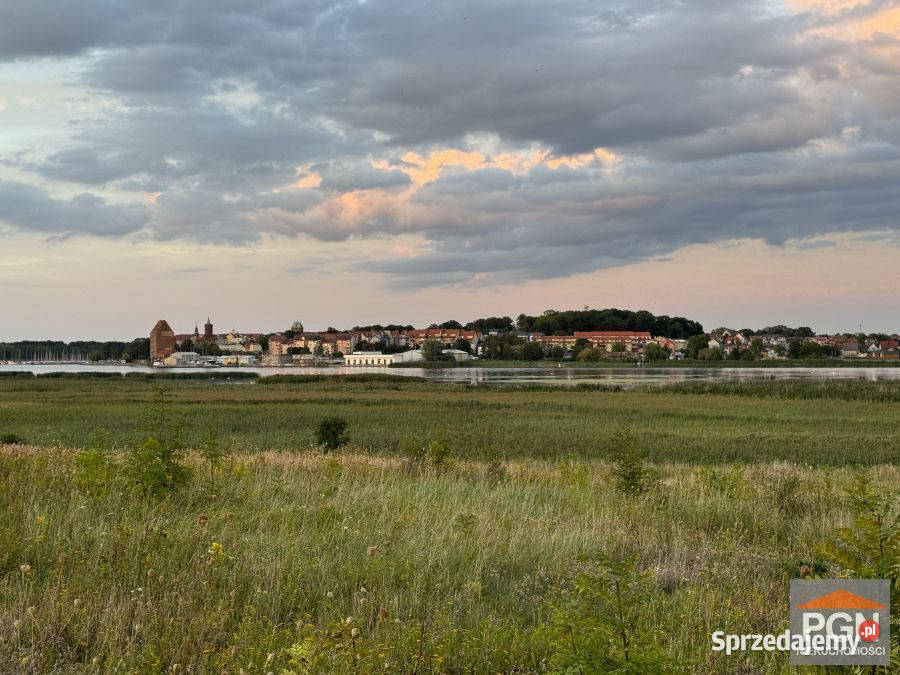 sprzedaży domu wolnostojącego 250m2 Chrząszczewo