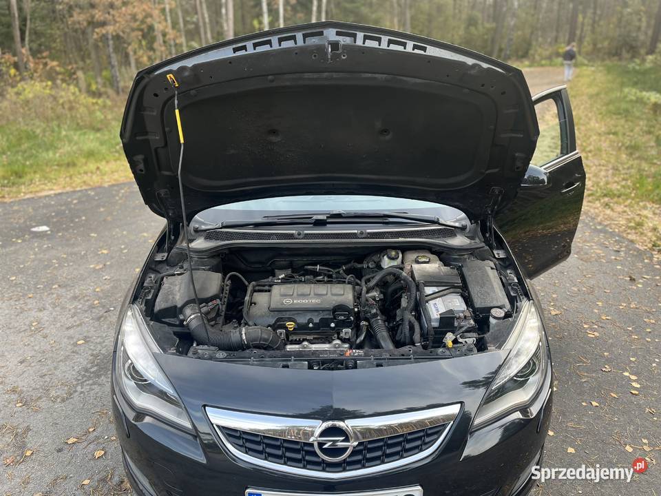 Opel Astra 14 Turbo benzyna opcline Rok produkcji 2012 świętokrzyskie Kielce