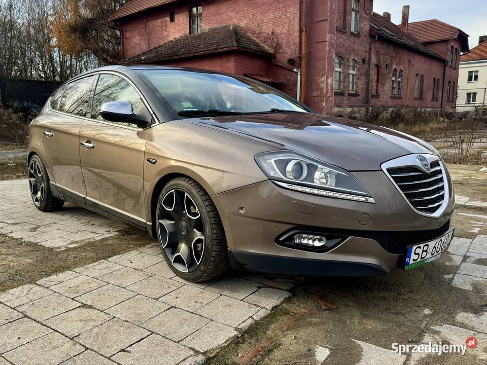 Lancia Delta III 18 200 2012 CD śląskie Świętochłowice