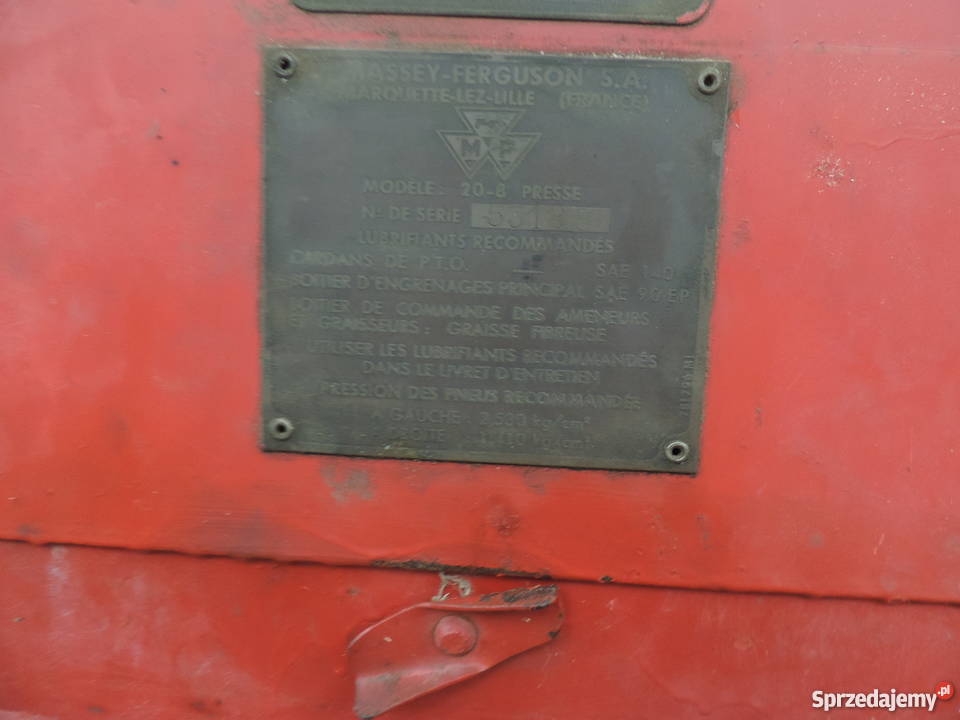 Prasa kostkująca Massey Ferguson 208 małopolskie Słopnice