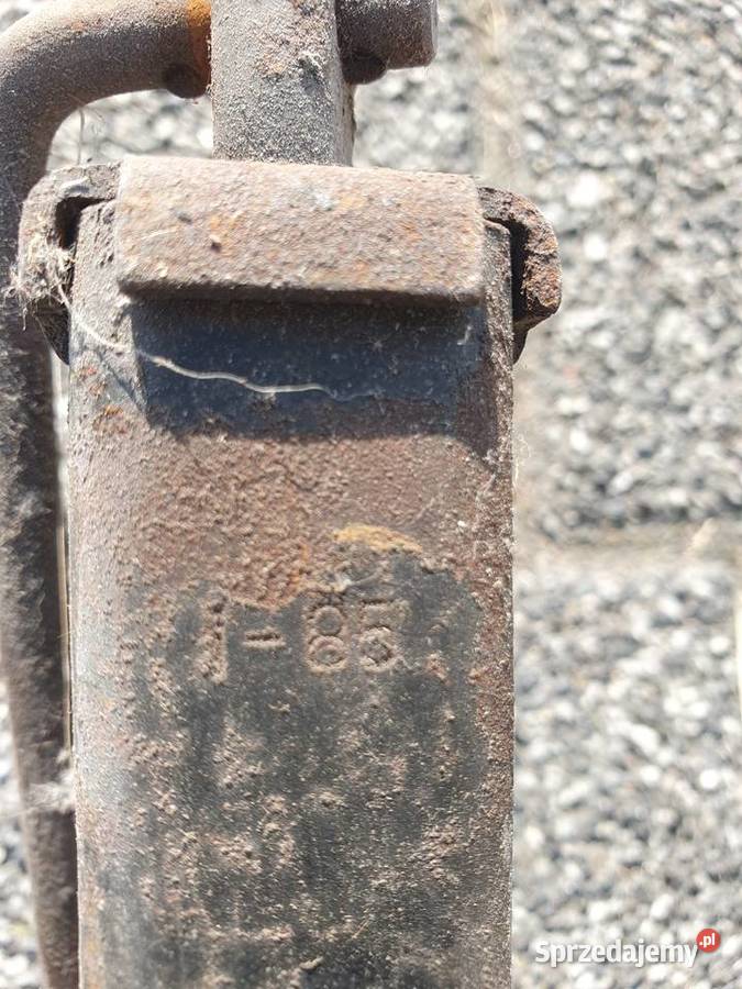 Lewarek podnośnik polonez fiat 125 nysa Żuk PRL mazowieckie Paprotnia