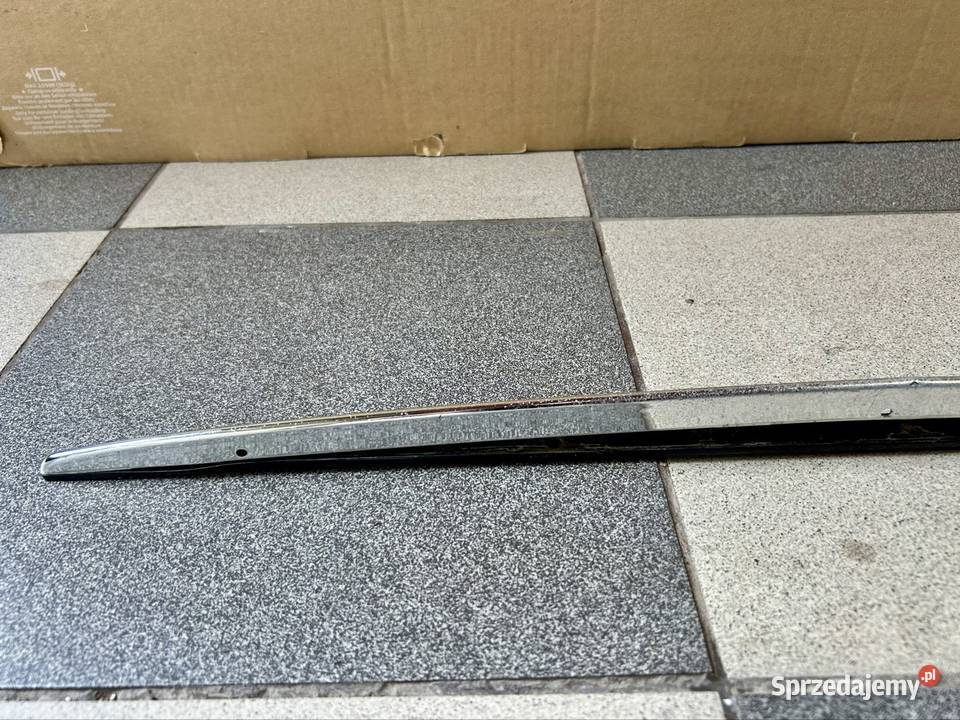 Listwa chrom klapy bagażnika Mercedes W126 Warszawa