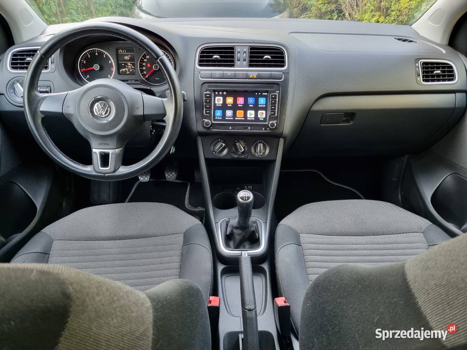Volkswagen Polo 12 MPI 2011 r 71 4drzwi 71400km mazowieckie Halinów