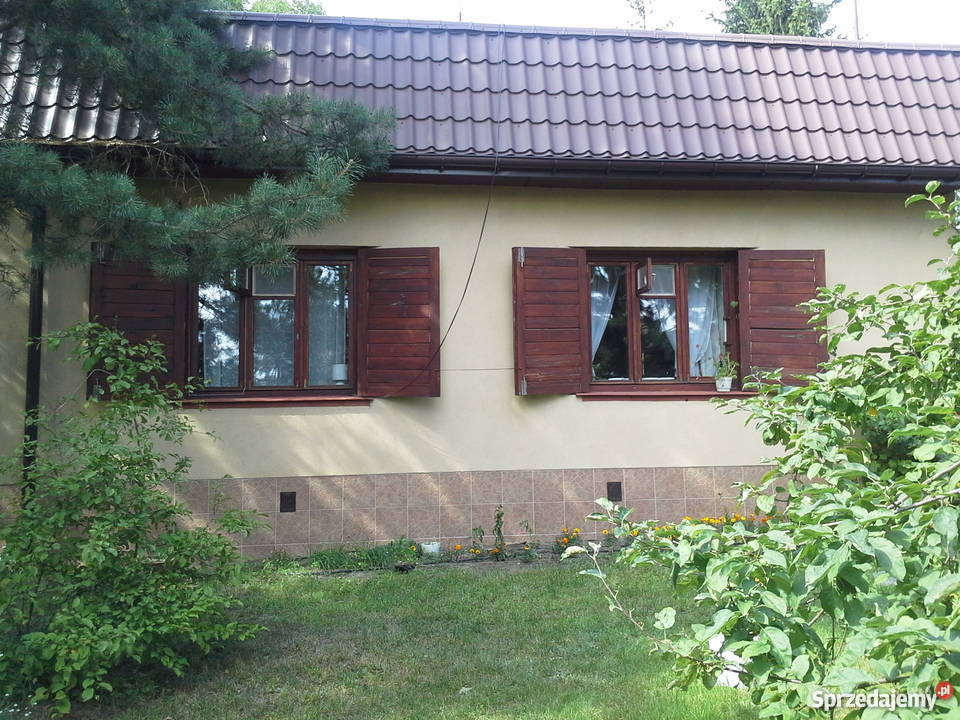 domek z działką 1680 m2 Glina do zamieszkania