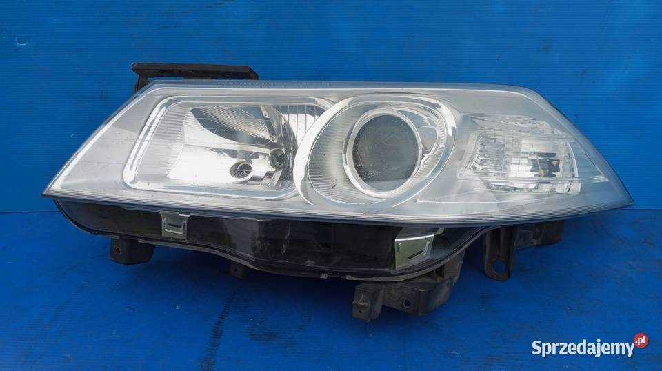 Reflektor Przód strona lewa Renault Megane II Nowy Tomyśl