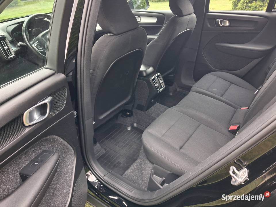 Volvo XC40 2019 20TDI automat sprowadzony Chojnice