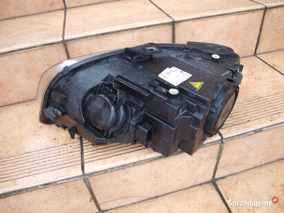 Audi A4 B7 lampa prawa przód Bi xenon 2004 2007r sprzedam