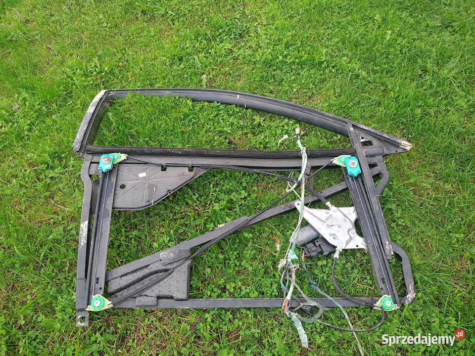 Mechanizm podnośnik szyby prawy przód osobowe Boczne (drzwi) Pstrągowa