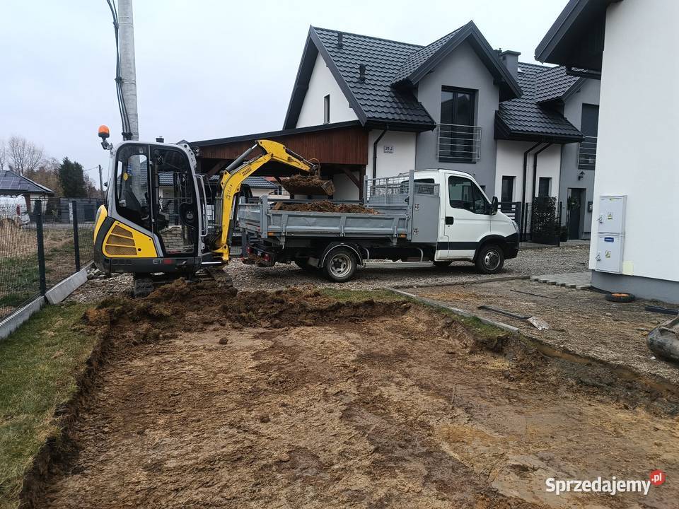 Usługi MiniKoparką KoparkoŁadowarką Wywrotką 35t