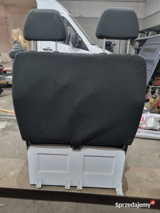 Sprzadam ławkę podwójną do Mercedes Benz Fotele i kanapy Tuszyn sprzedam