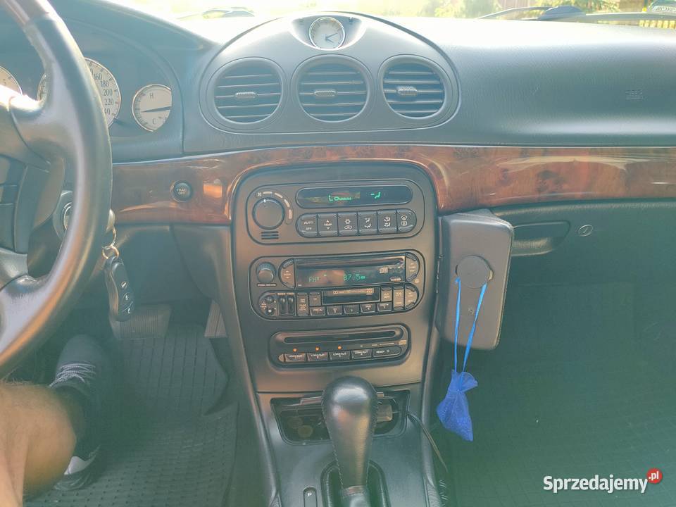 Chrysler 300m LPG Rok produkcji 2002 małopolskie Kraków