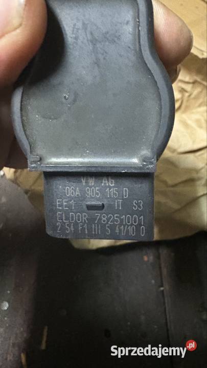 Cewki zapłonowe Audi a4b7 18 T bfb 06A905115D sprzedam