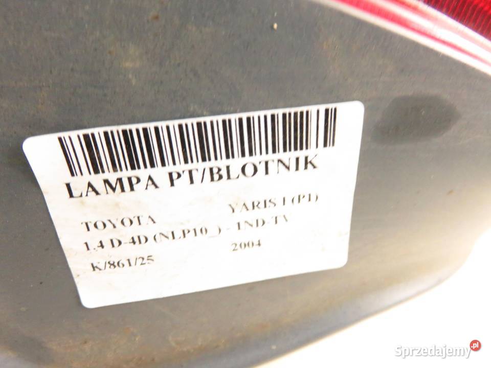 LAMPA PRAWA TYLNA TOYOTA YARIS I P1 osobowe