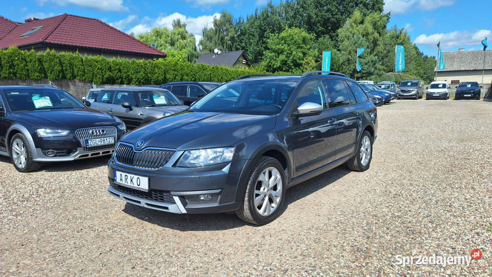 koda Octavia Skout 20 180 4x4 DSG III 2013 aluminiowe felgi sprzedam