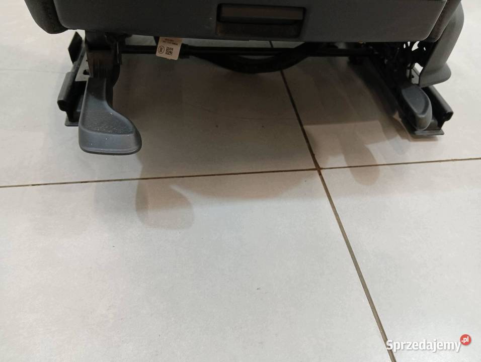 FOTELE LEWY KIEROWCY GRZANY Audi A6 V 2018 C8