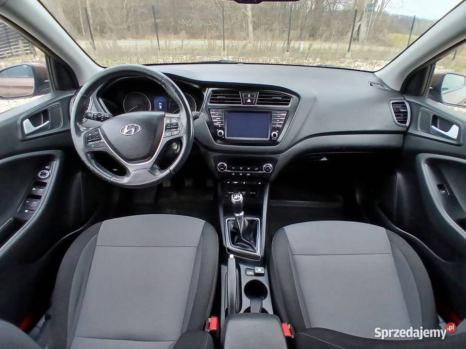 Hyundai i20 2015 benzyna LPG bogato wyposażony świętokrzyskie