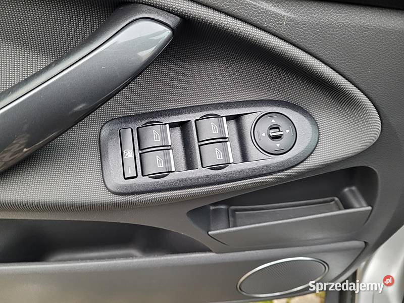 ZADBANY RODZINNY SUVIK gniazdo USB małopolskie Słomniki