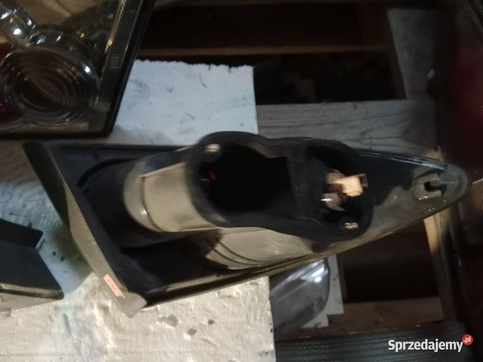 Sprzedam lampy tylne Mazda 6 osobowe Wyszków