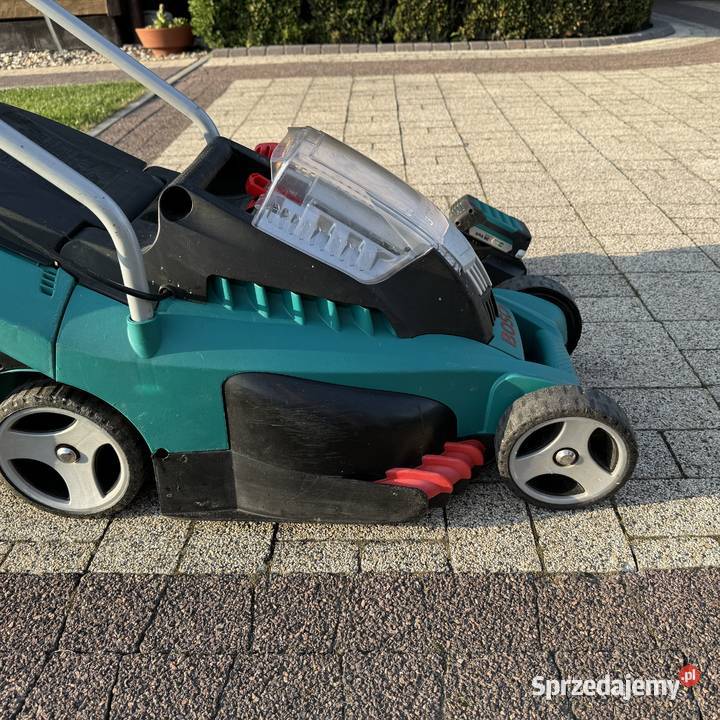 Kosiarka akumulatorowa Bosch Rotak 37Li z koszem Kosiarki akumulatorowe