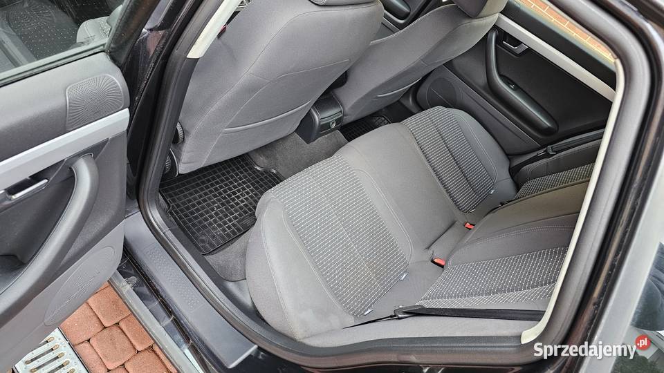 Seat Exeo 20 TDI 120 2010 zNiemiec Nowy Rozrząd centralny zamek Zarszyn sprzedam