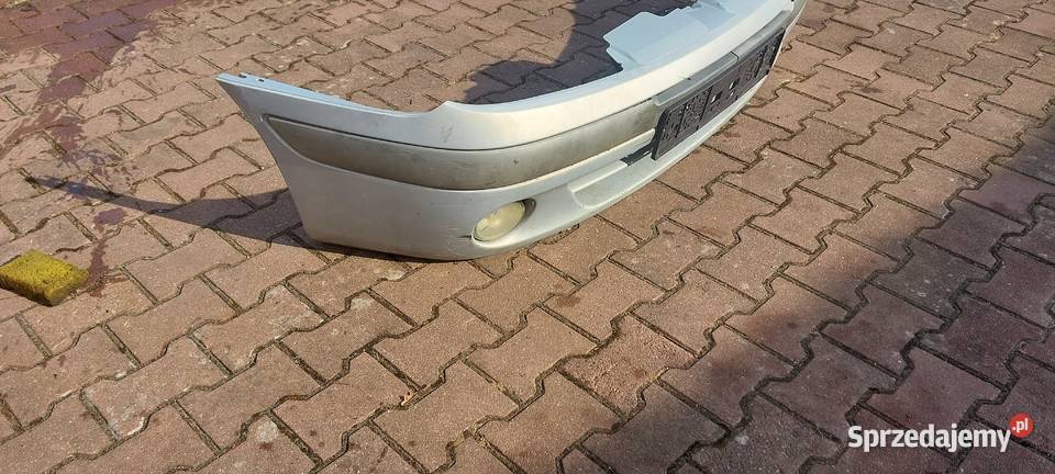 Zderzak przedni przód Renault Scenic l osobowe