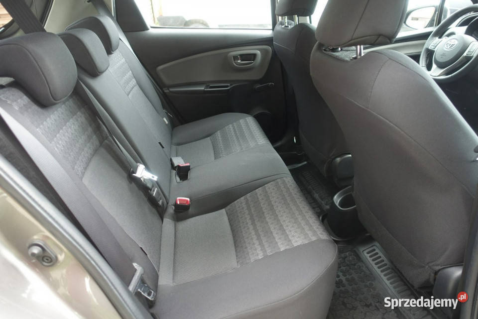 Toyota Yaris Prywatna Automat Salon III 20112019 garażowany