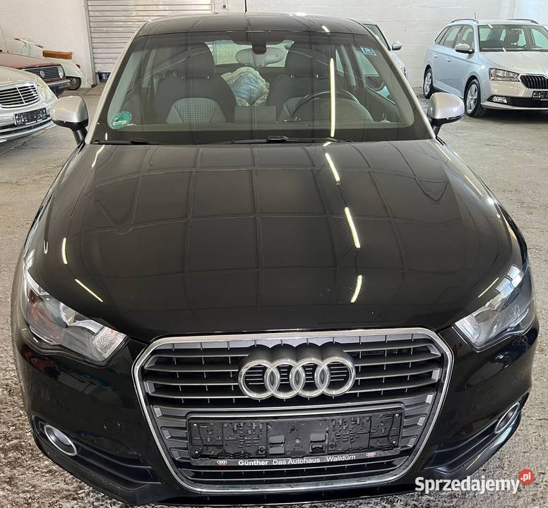 Audi A1 12 TFSI Ambition NAVI PDC Rok produkcji 2012 Cmolas