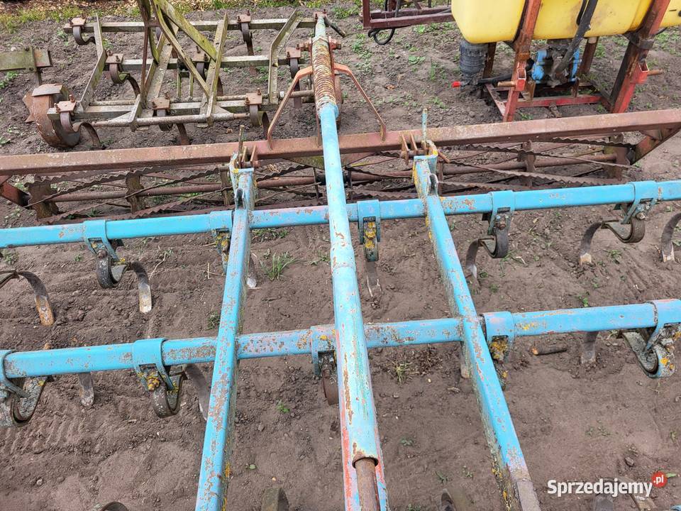 Kultywator z wałkiem agregat 280 20 zębów Miedniewice