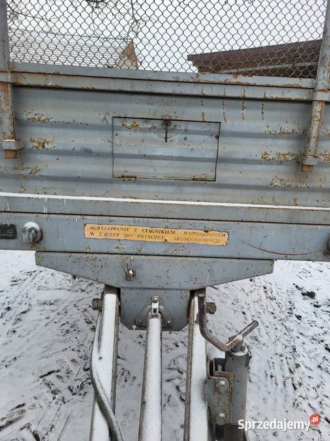 Rozrzutnik jednoosiowy świętokrzyskie Cieszkowy sprzedam