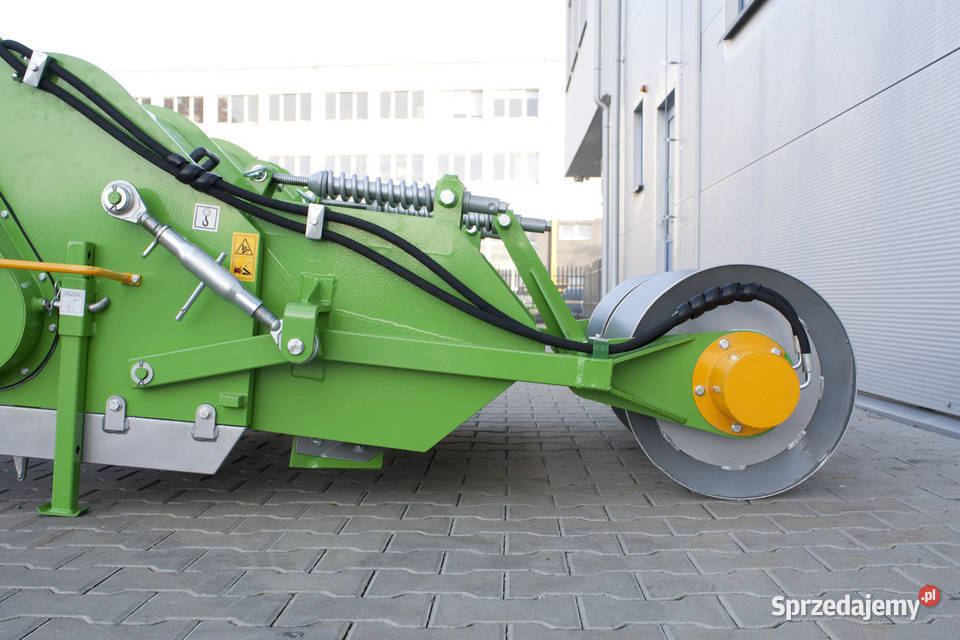 Aktywny pielnik Formownica redlin ARA BOMET dwa Kozenin sprzedam