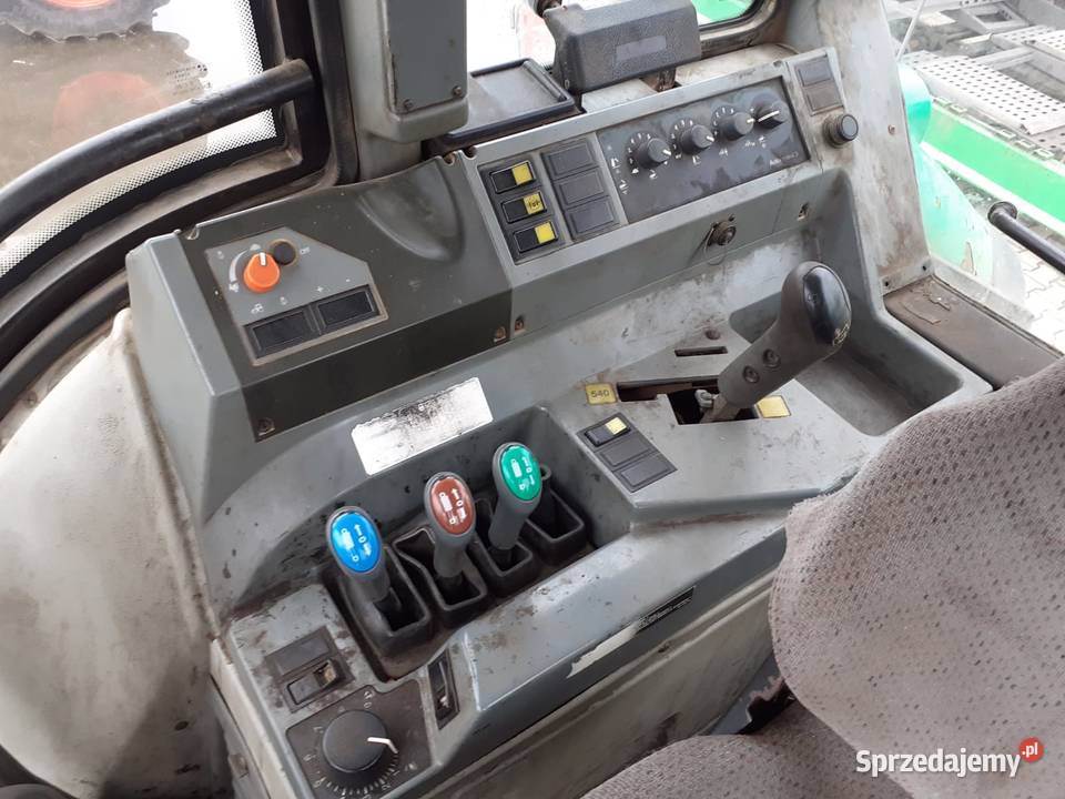 Ciągnik rolniczy VALTRA T1204 2005r Garwolin