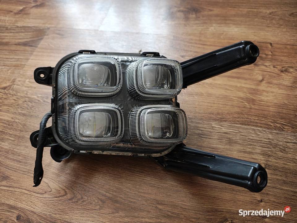 Prawy Halogen Kia sportage IV 2015 92202F1100 Świnna