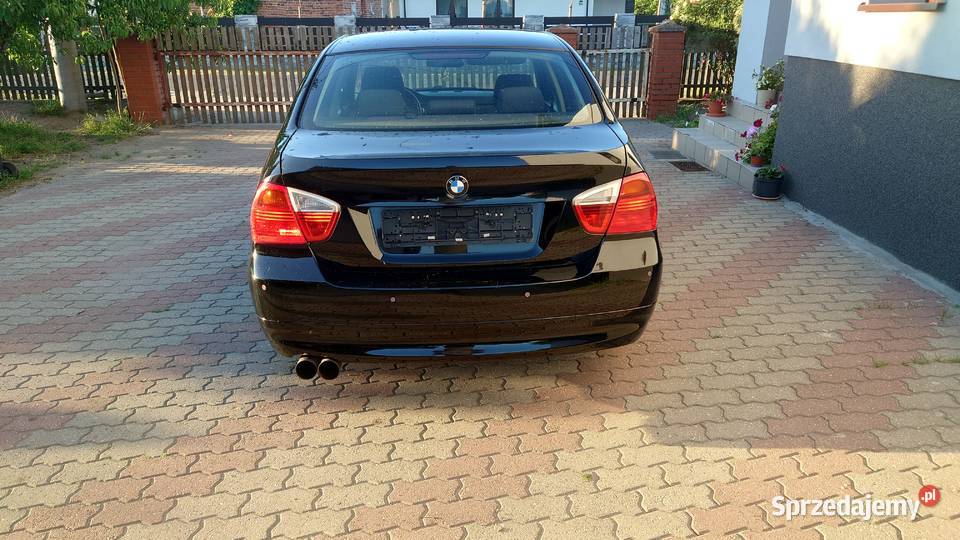 BMW 318i E90 zadbana mały przebieg Grodziec