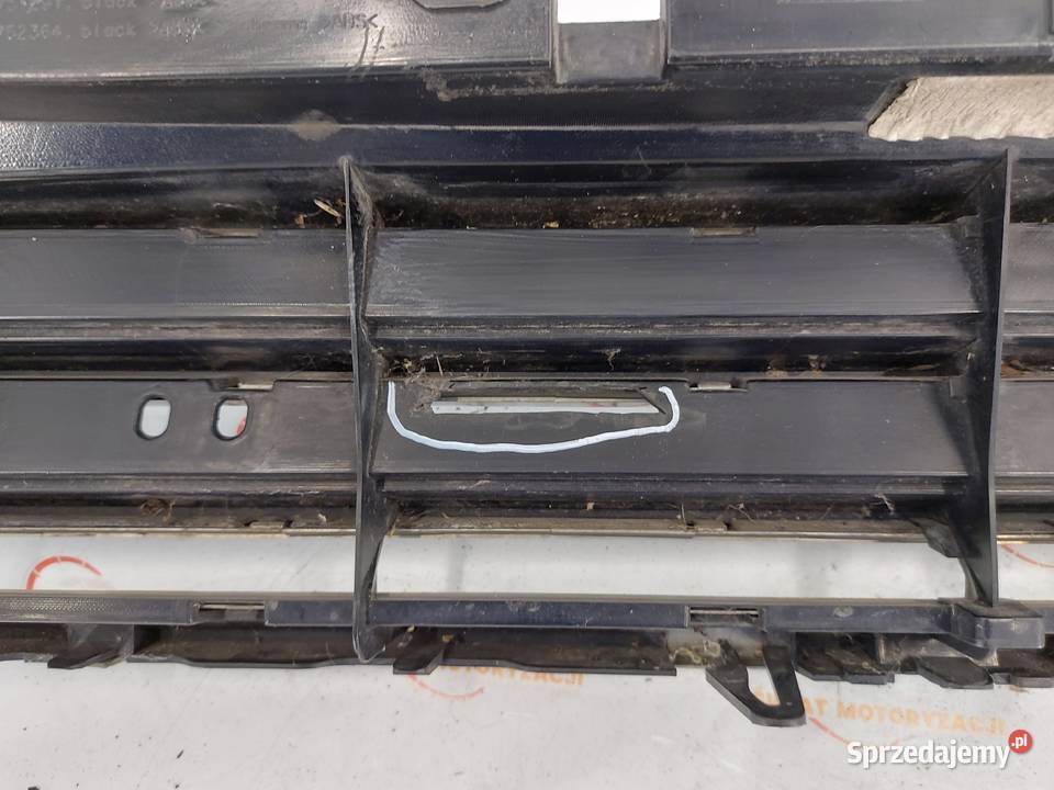 MINI CLUBMAN R55 10r grill atrapa 16084400 Kielce