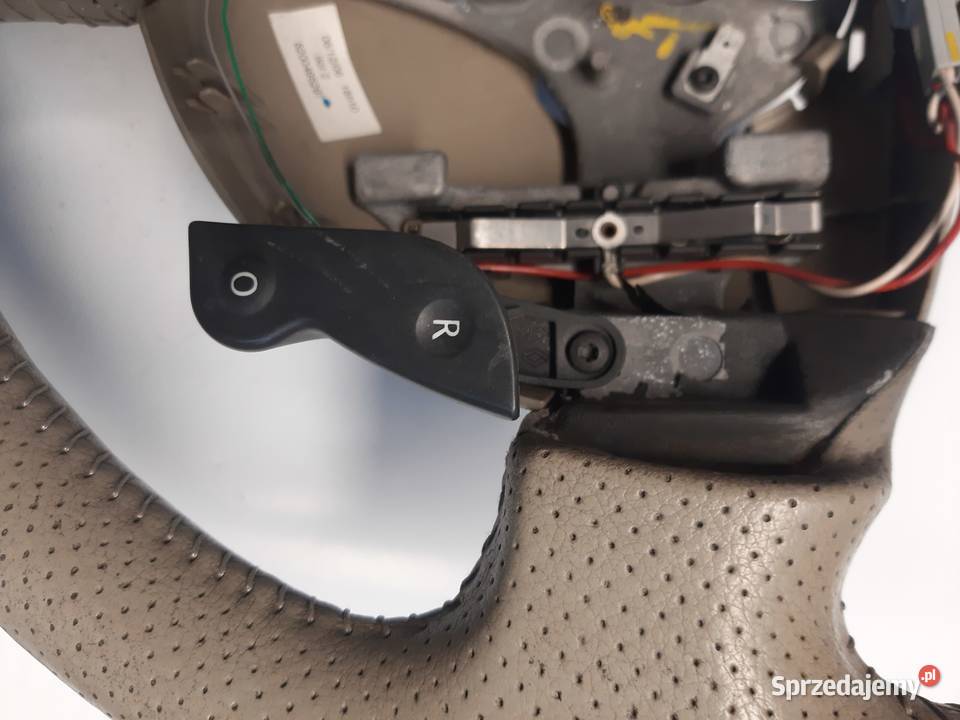 Renault Scenic II Megane II skórzana kierownica osobowe Wyposażenie wnętrza Ksawerów sprzedam