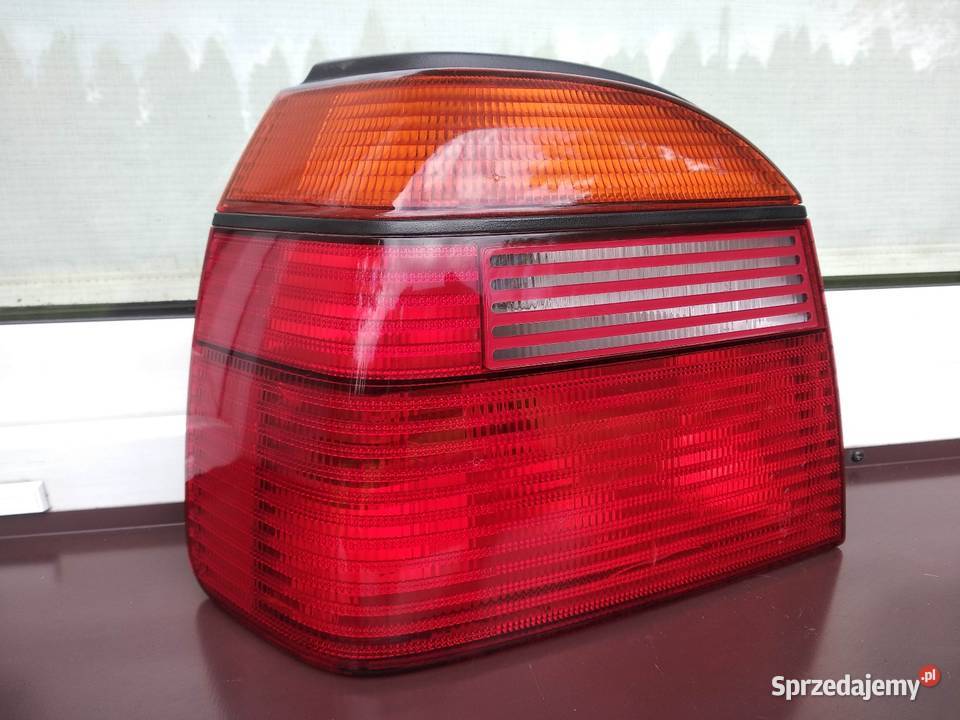 VW Golf MK3 III lampy tył tylne prawa lewa osobowe Sieradz