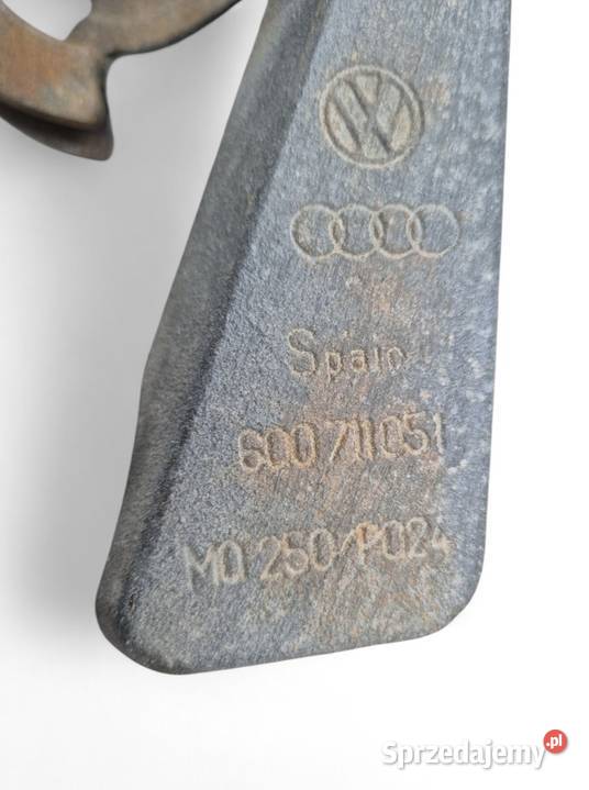 ŁAPA DŹWIGNIA SKRZYNI BIEGÓW 5B 14 TDI 19 TDI osobowe Działoszyce